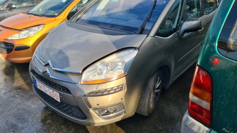 Citroen C4 Picasso + Grand - 1.6 HDi, снимка 1 - Автомобили и джипове - 42719474