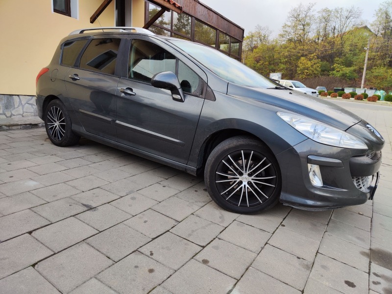 Peugeot 308 Бензин-Газ, снимка 6 - Автомобили и джипове - 46281202