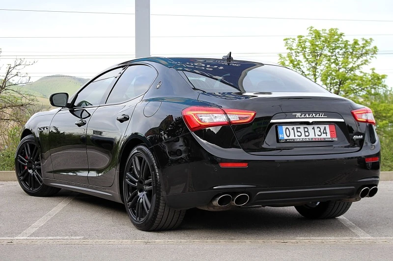 Maserati Ghibli Sport* Nerissimo Edition* Facelift, снимка 4 - Автомобили и джипове - 45108116