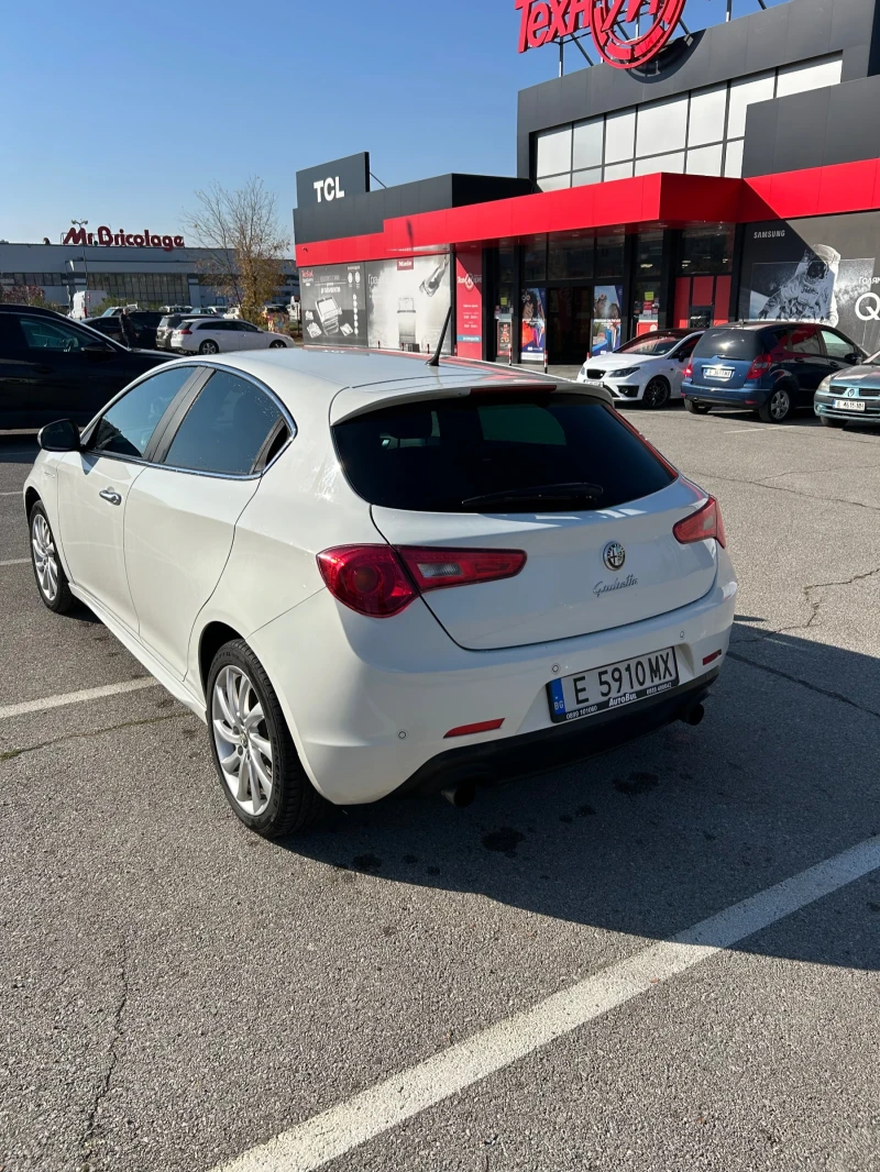 Alfa Romeo Giulietta 2.0JTDM, снимка 5 - Автомобили и джипове - 47724708