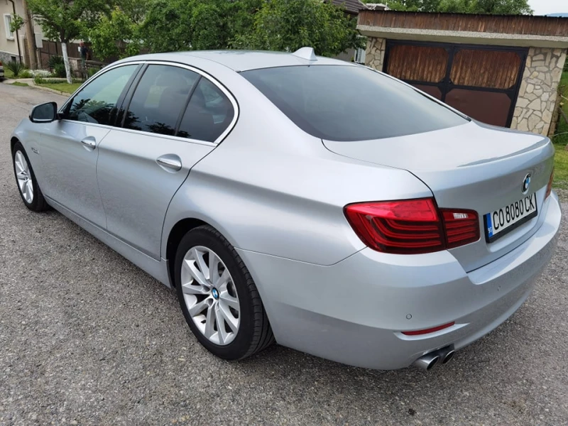 BMW 520 FACELIFT, снимка 2 - Автомобили и джипове - 48154216