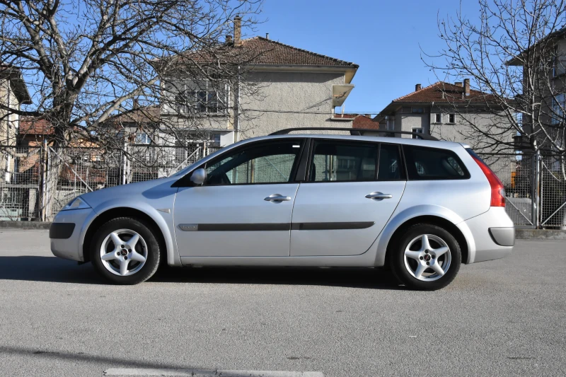 Renault Megane Grand tour 2, снимка 3 - Автомобили и джипове - 48969765