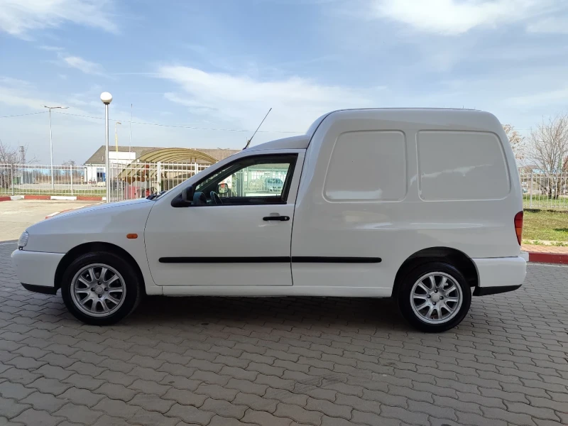 VW Caddy, снимка 4 - Автомобили и джипове - 49455017