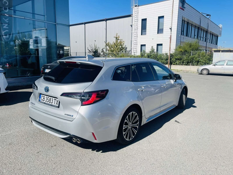 Toyota Corolla 2.0 HEV Touring Sport Executive Plus, снимка 6 - Автомобили и джипове - 51748253