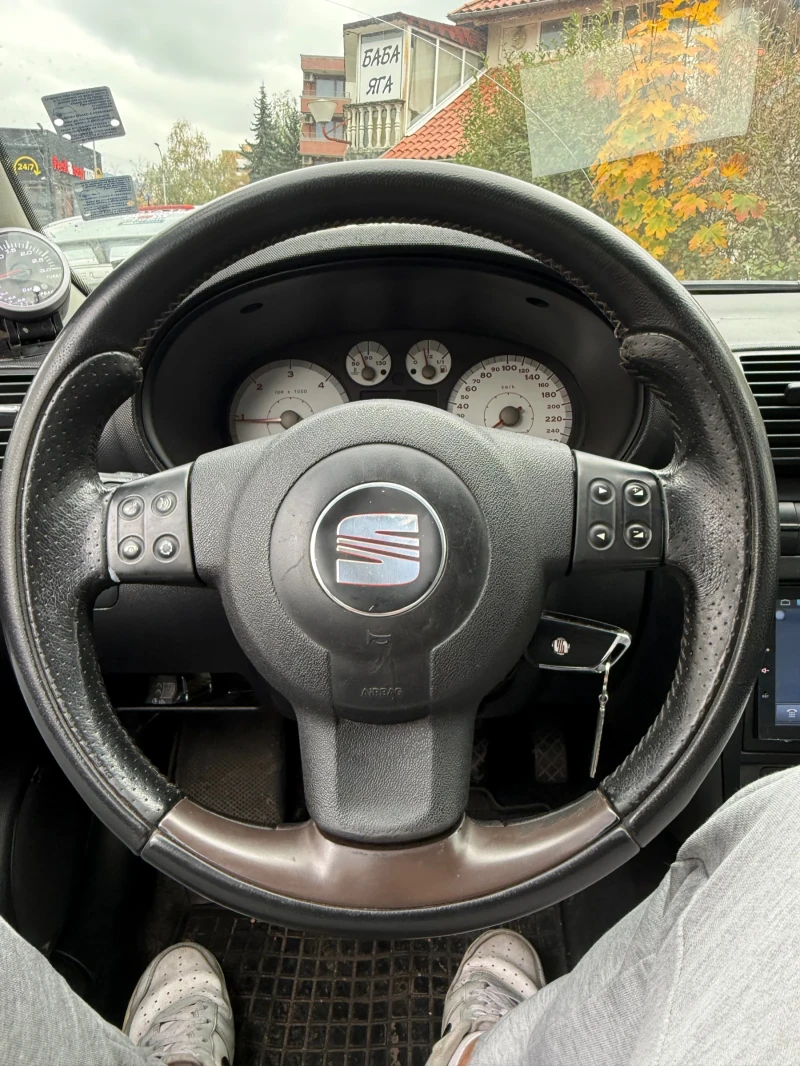 Seat Leon 1.9 ARL, снимка 7 - Автомобили и джипове - 52512434
