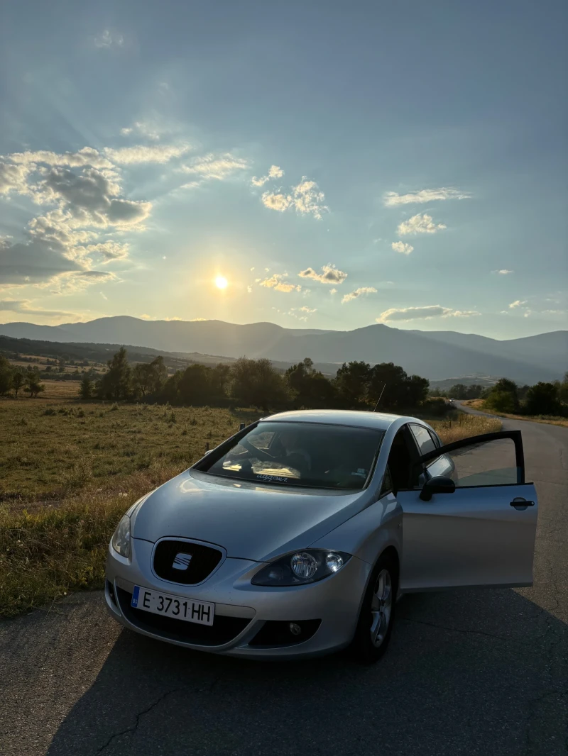 Seat Leon, снимка 4 - Автомобили и джипове - 52752307