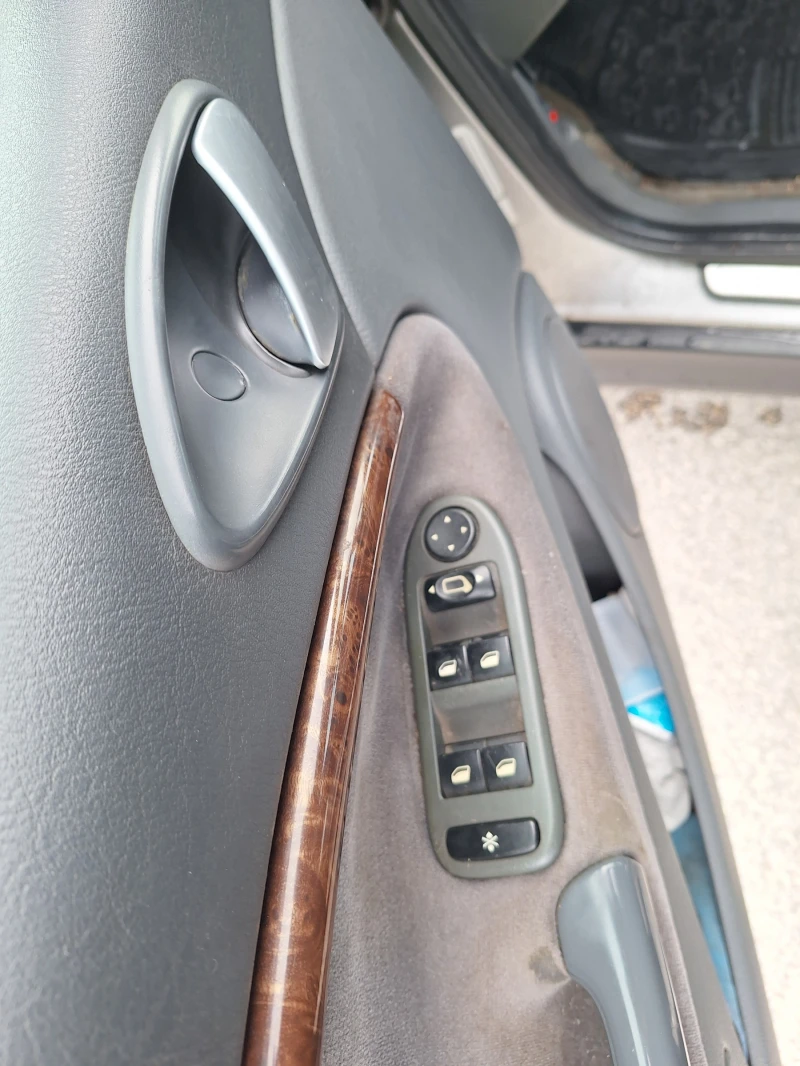 Citroen C5 2.0 HDI .136 ks, снимка 11 - Автомобили и джипове - 53406166