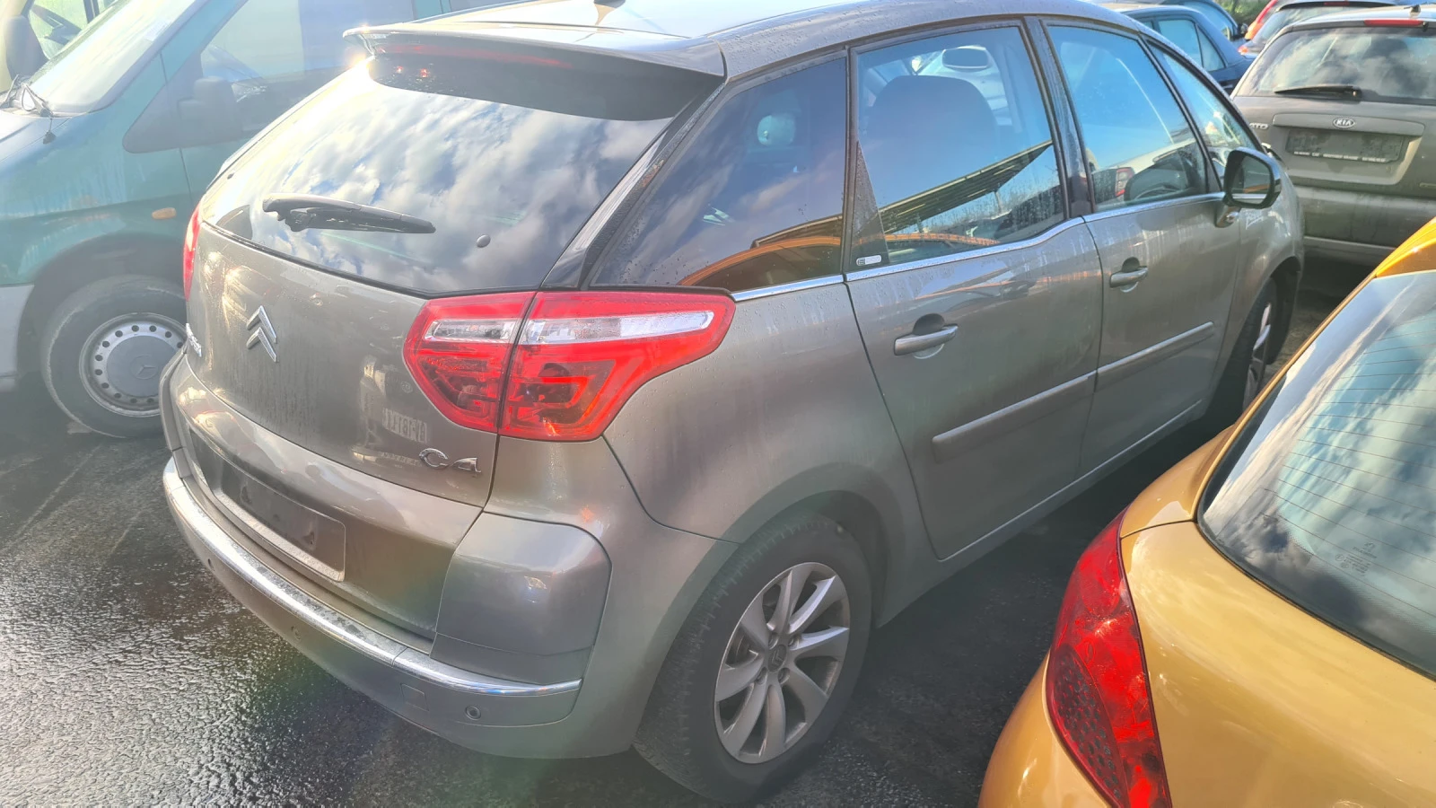 Citroen C4 Picasso + Grand - 1.6 HDi - изображение 4