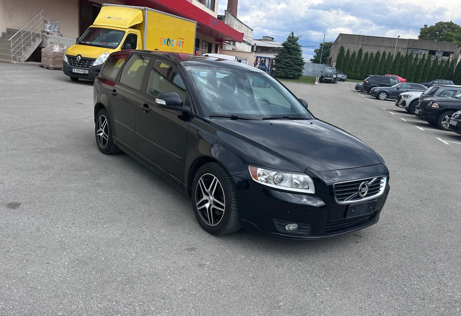 Volvo V50 FaceLift - 1.6TDI - КЛИМАТРОНИК - изображение 3