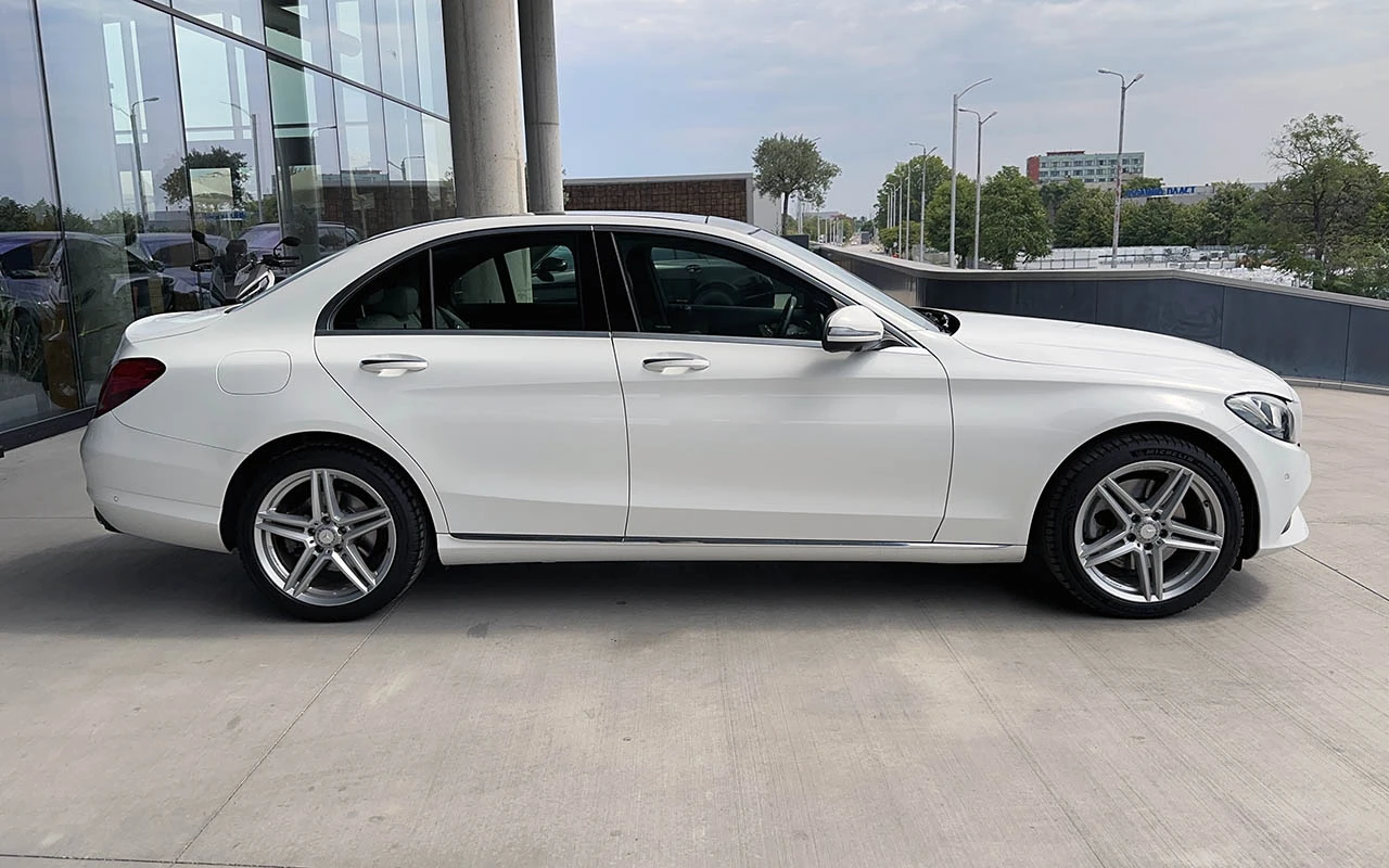 Mercedes-Benz C 300 4MATIC Avantgarde - изображение 3