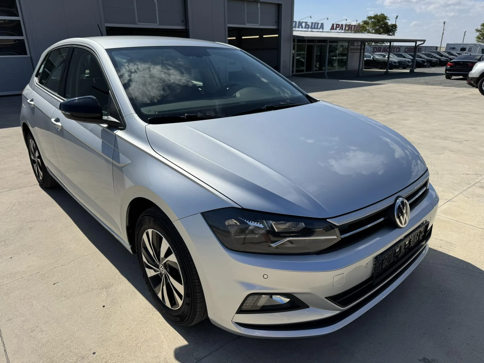 VW Polo 75ps* Face* LED* Kлима* Паркт*  - изображение 7