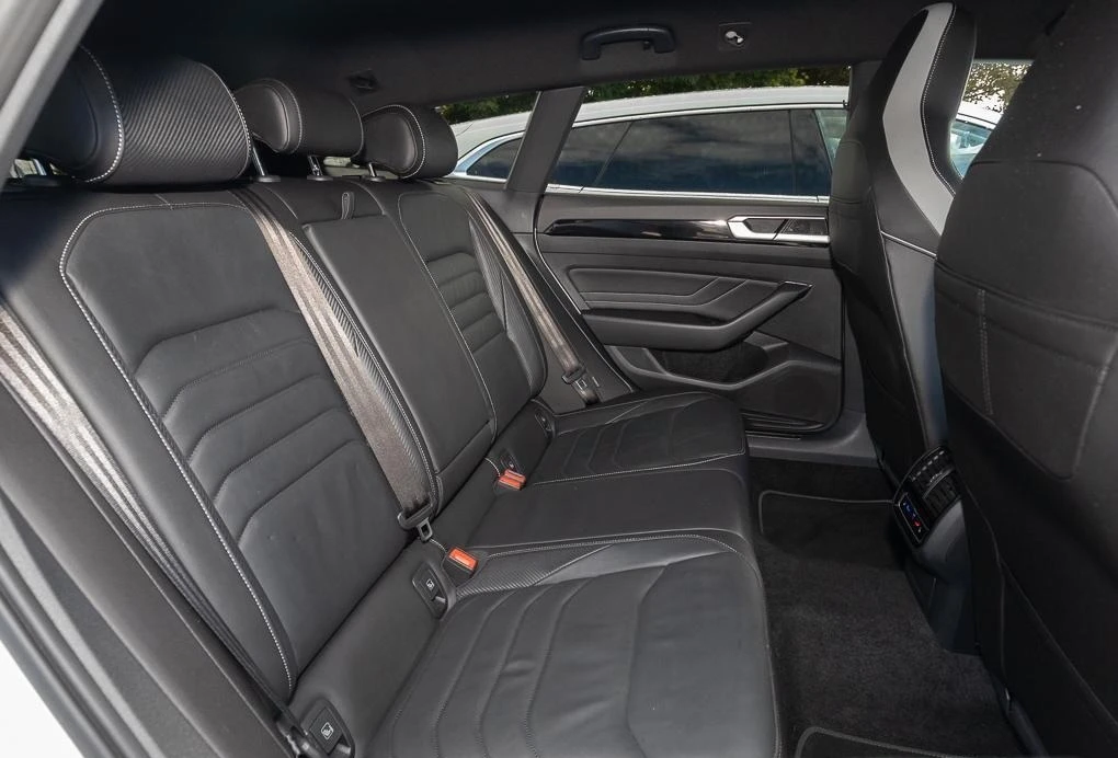 VW Arteon SHOOTING BRAKE* R-LINE* 4M* DISTR* CAM* KEYLESS*  | Mobile.bg   11