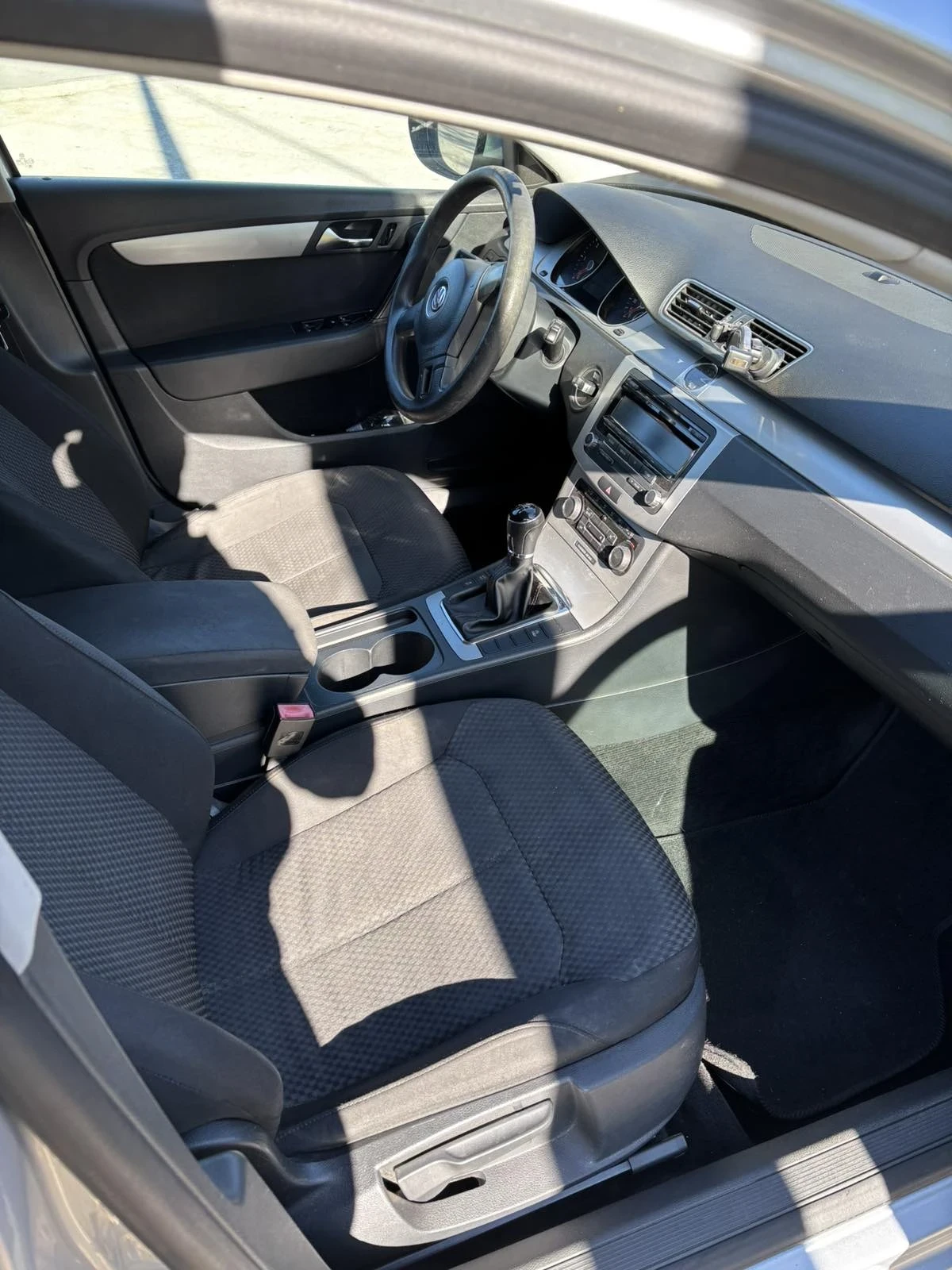 VW Passat 1.6 - изображение 3