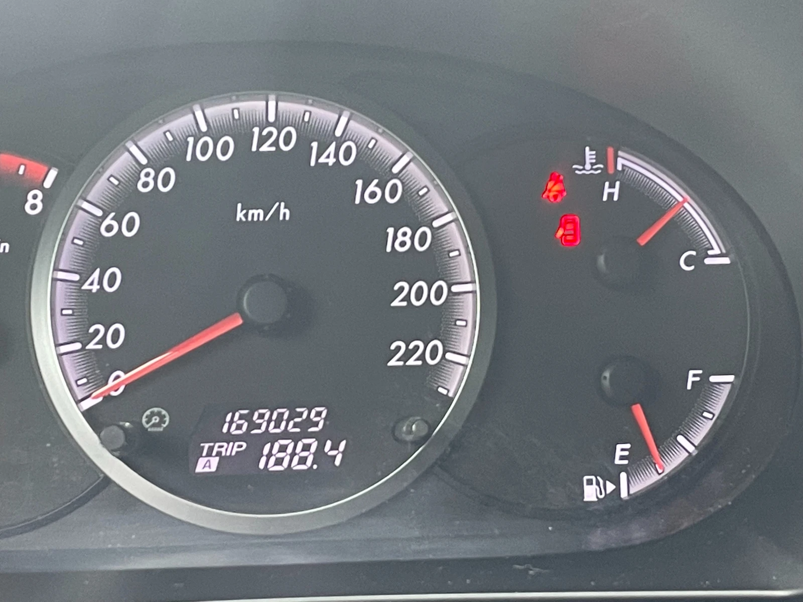 Mazda 5 1.8i Facelift ГАЗ - изображение 9