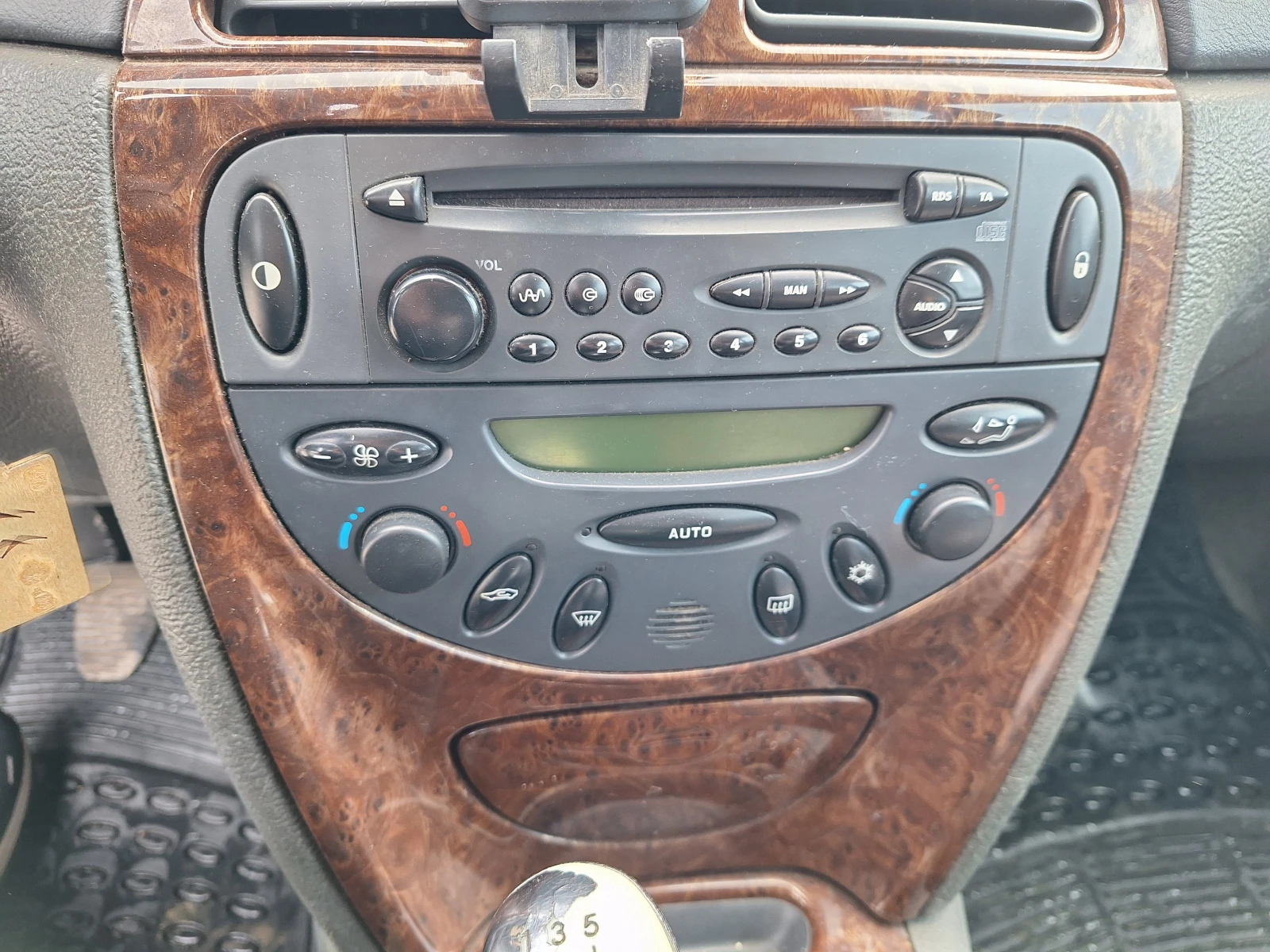 Citroen C5 2.0 HDI .136 ks | Mobile.bg � ����������� 12