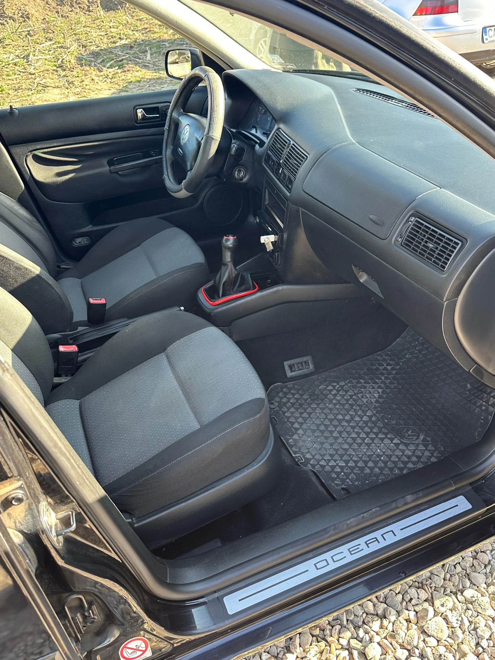 VW Golf 1.9тди 101кс малкия данък ПД, снимка 10 - Автомобили и джипове - 54170309