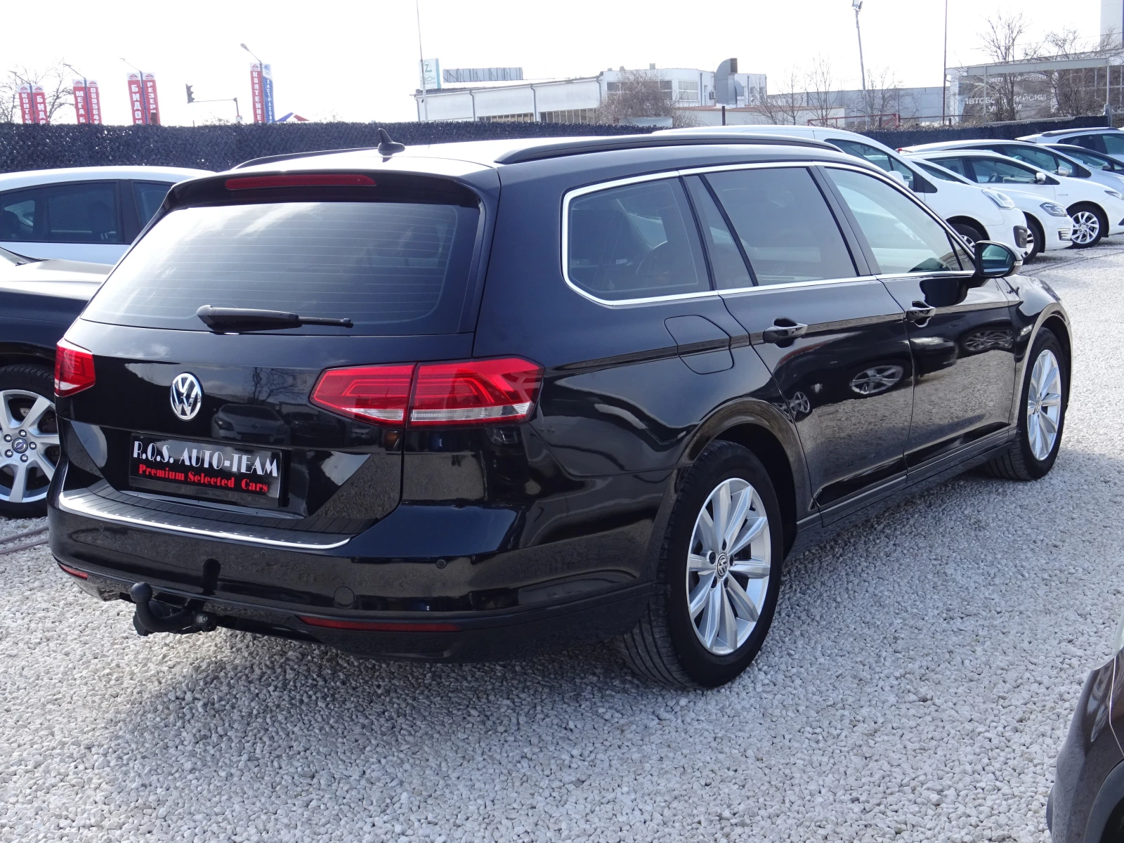 VW Passat 2.0TDI ComfortLine, снимка 5 - Автомобили и джипове - 53902427