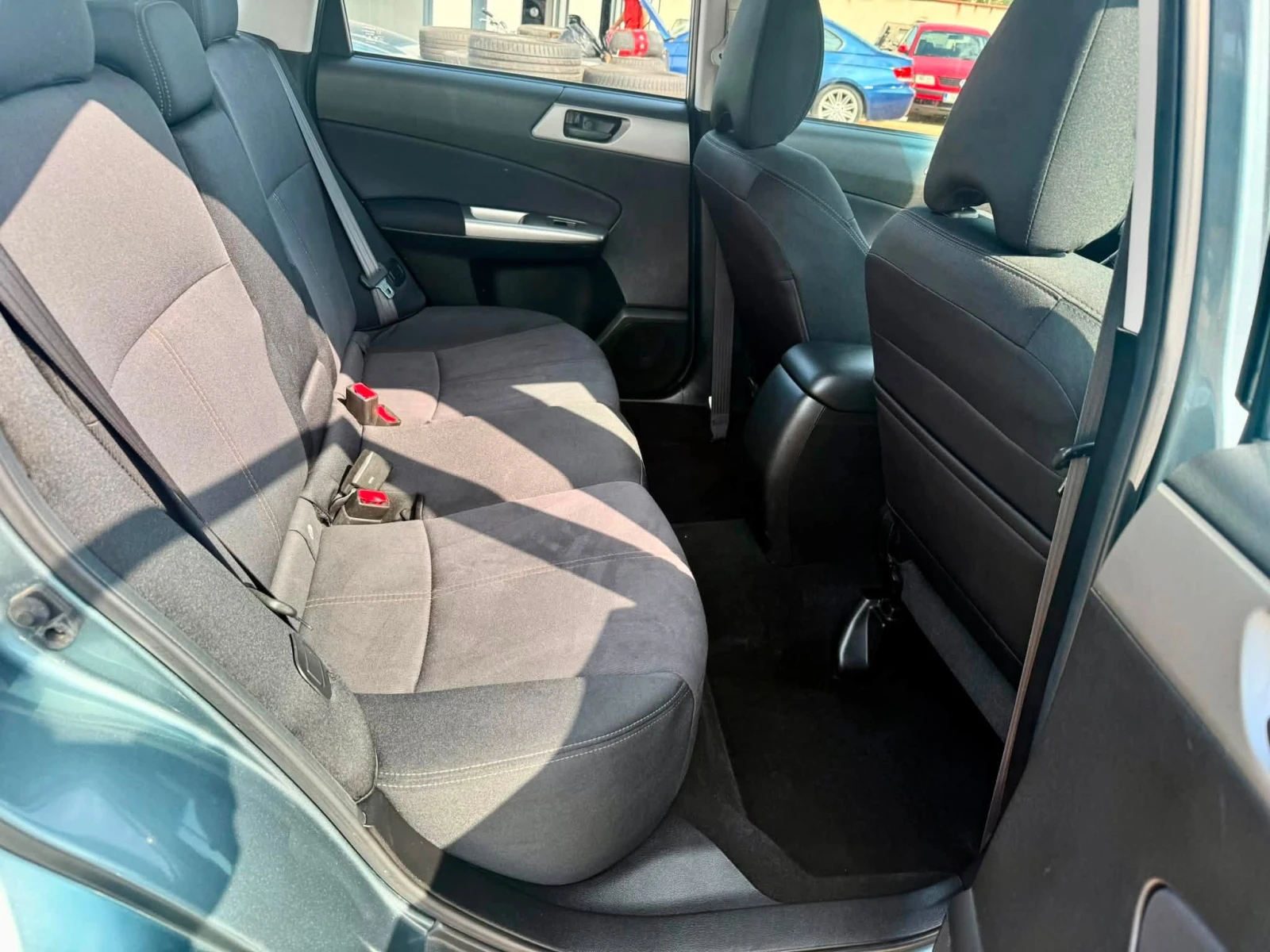 Subaru Forester 2.0 6-скорости 193хил.км, снимка 14 - Автомобили и джипове - 55151631