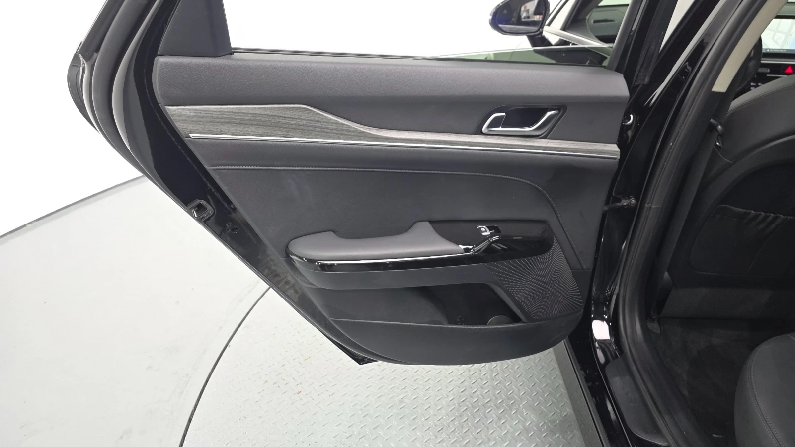 Kia K5 2024 2.0 Hybrid Nobless* ��� ��������� | Mobile.bg � ����������� 7