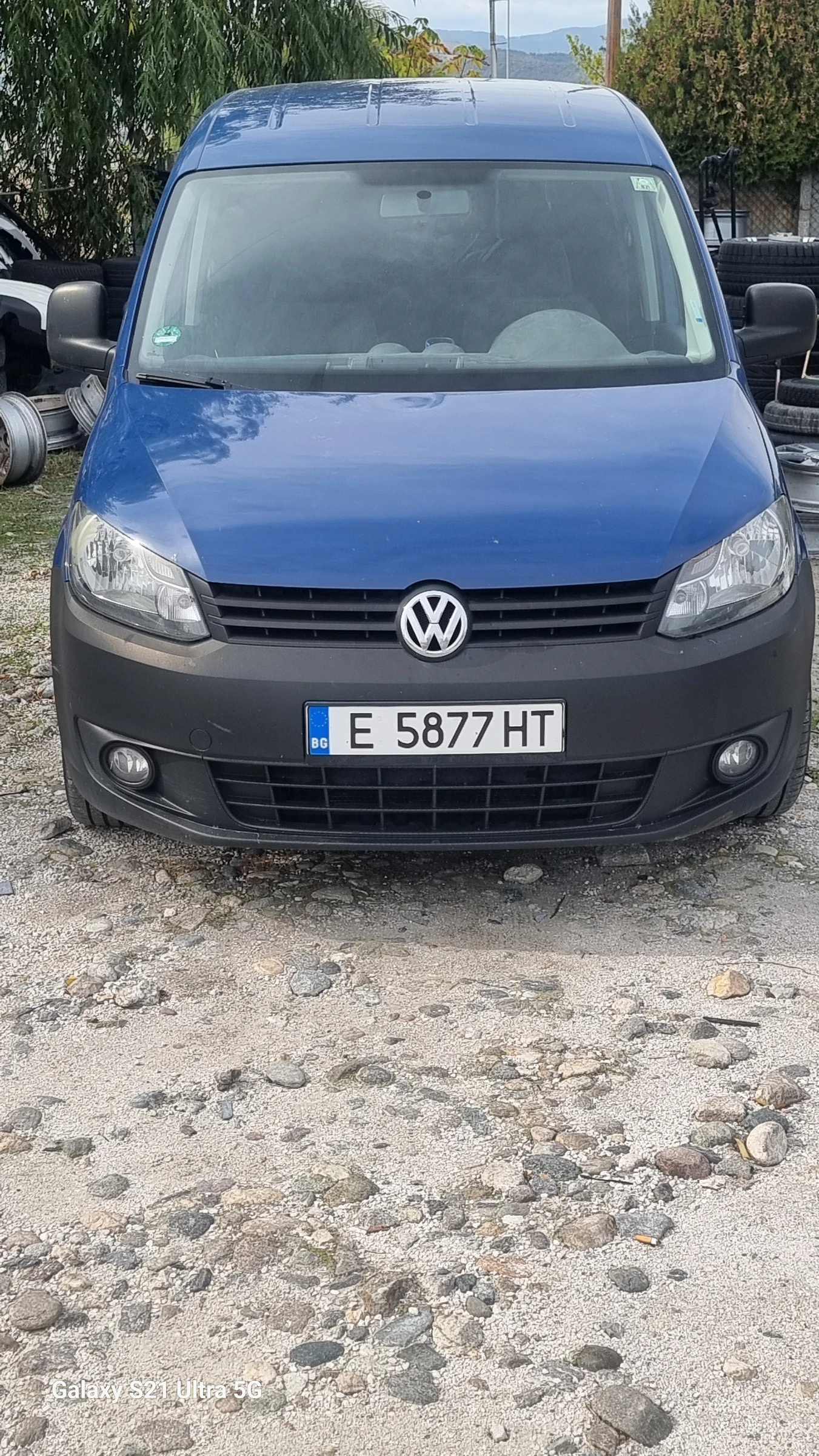 VW Caddy 1.6tdi, снимка 2 - Автомобили и джипове - 56610444