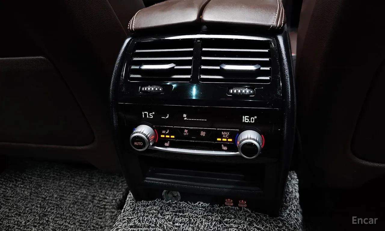 BMW 530 xDrive | Luxury Pkg | Navi | Camera | Sunroof | , снимка 15 - Автомобили и джипове - 56694479