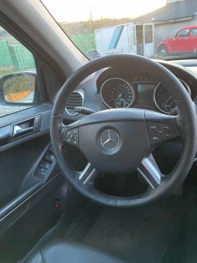 Mercedes-Benz ML 320, снимка 12 - Автомобили и джипове - 43635207