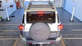 Toyota Fj cruiser 2007 Toyota FJ Cruiser wRear Doors | Mobile.bg    5