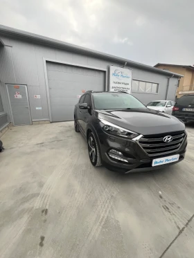 Hyundai Tucson 1.6 TGDI  Executive 4WD/ Стъклен таван, снимка 17