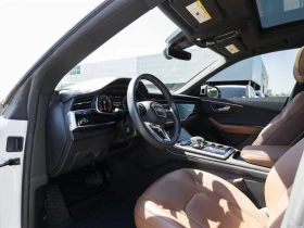 Audi Q8 S-LINE* DISTRONIC* * BOSE | Mobile.bg    9
