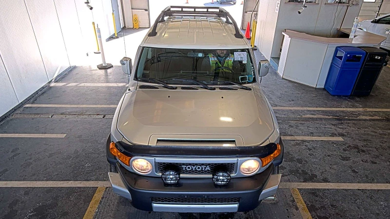 Toyota Fj cruiser 2007 Toyota FJ Cruiser wRear Doors, снимка 1 - Автомобили и джипове - 48395372