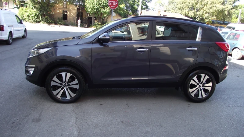 Kia Sportage 1.7.d.116.k.c.КОЖА.FACE., снимка 6 - Автомобили и джипове - 51770358