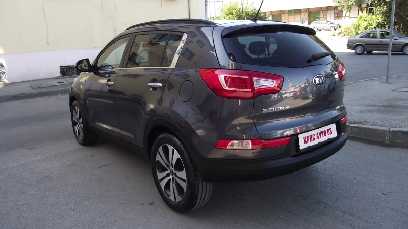 Kia Sportage 1.7.d.116.k.c.КОЖА.FACE., снимка 5 - Автомобили и джипове - 51770358