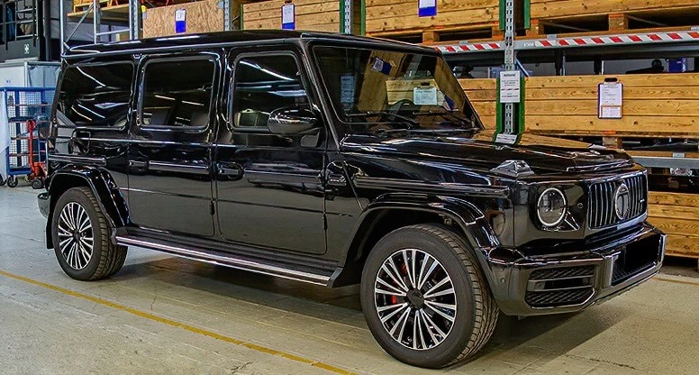 Mercedes-Benz G 63 AMG Long = Armored= Distronic/360  Cameras, снимка 1 - Автомобили и джипове - 41399126