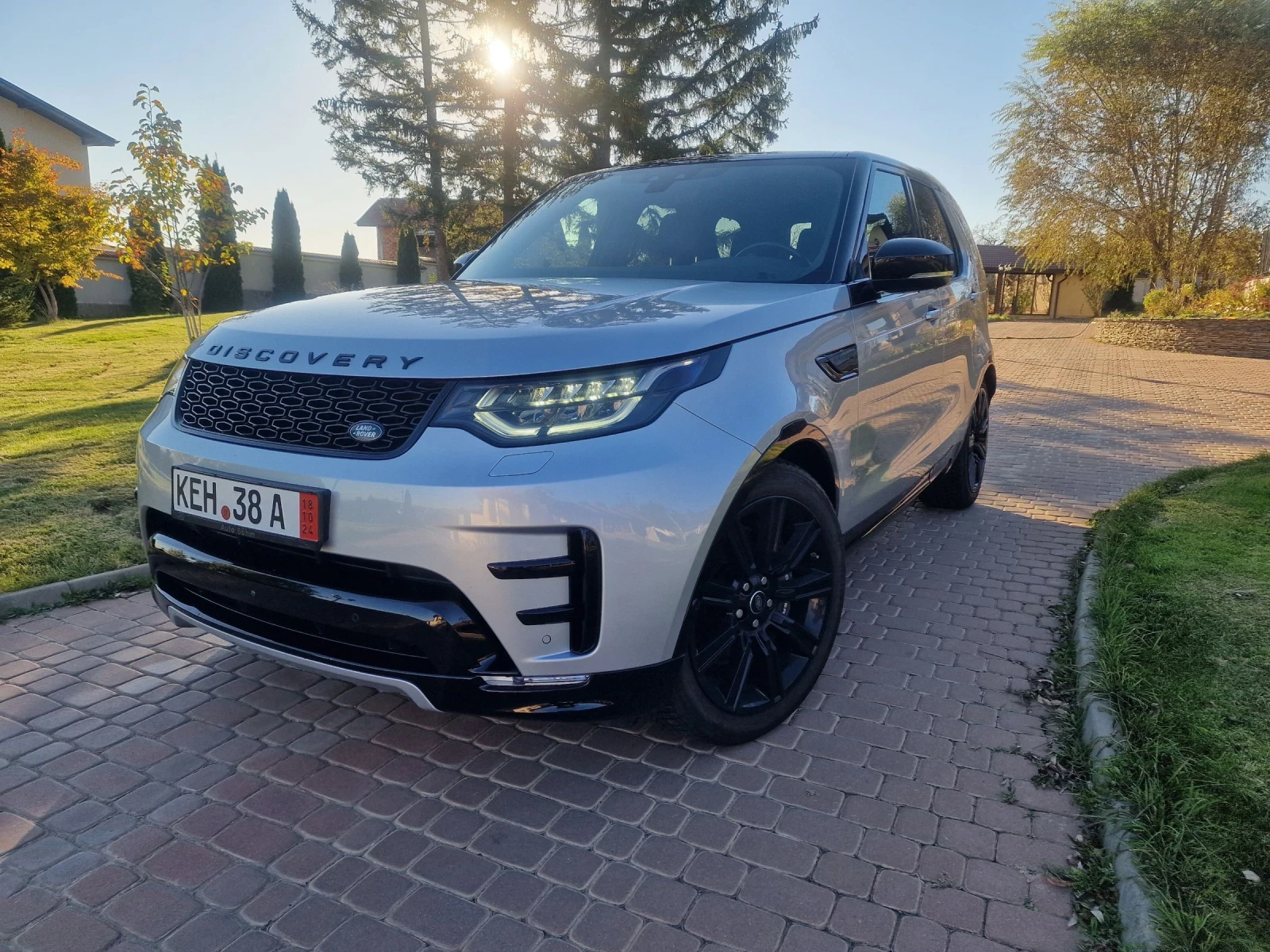 Land Rover Discovery 86000!Discovery 5 Facelift 3.0 HSI гаранция 2025 - изображение 2