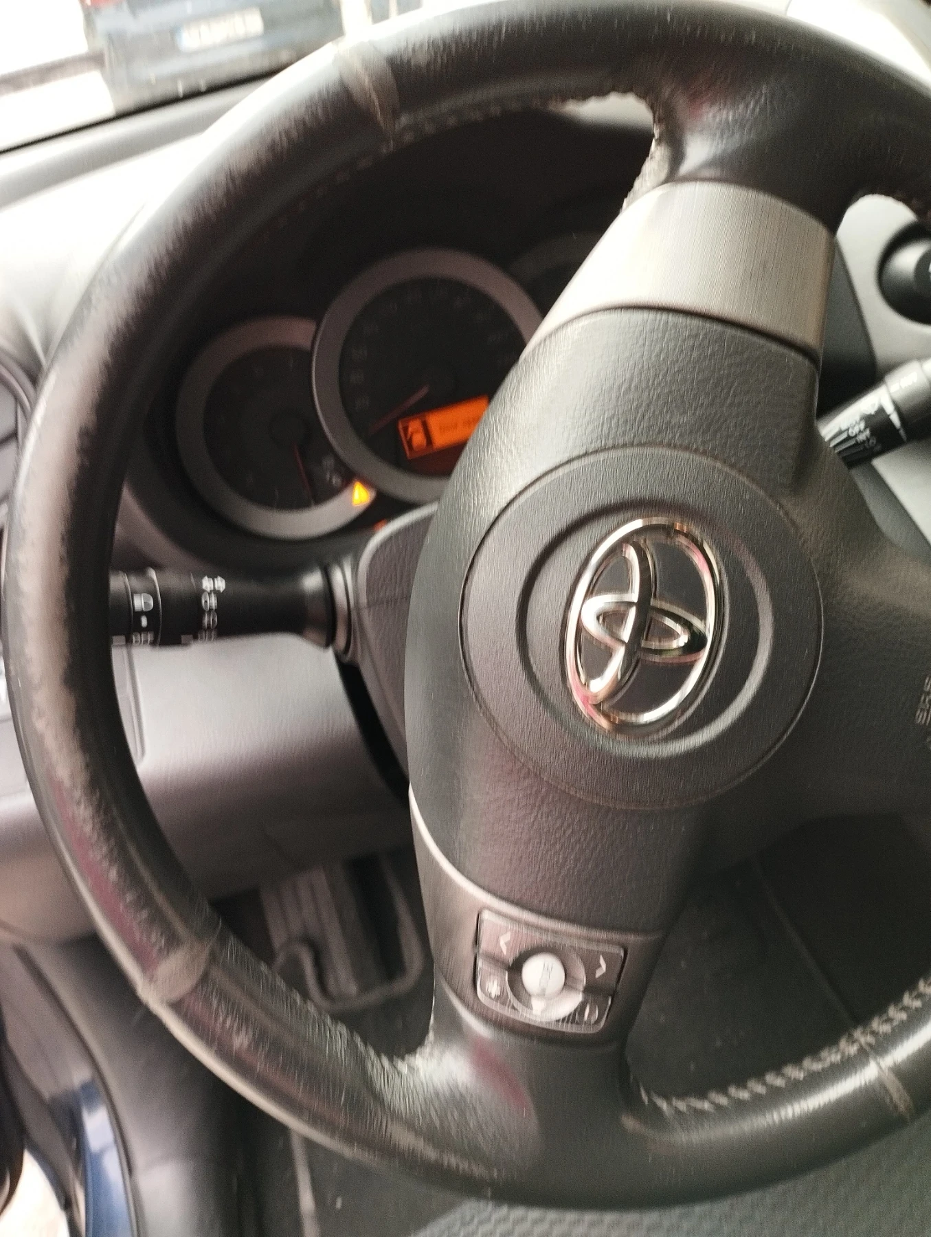 Toyota Rav4  - изображение 3