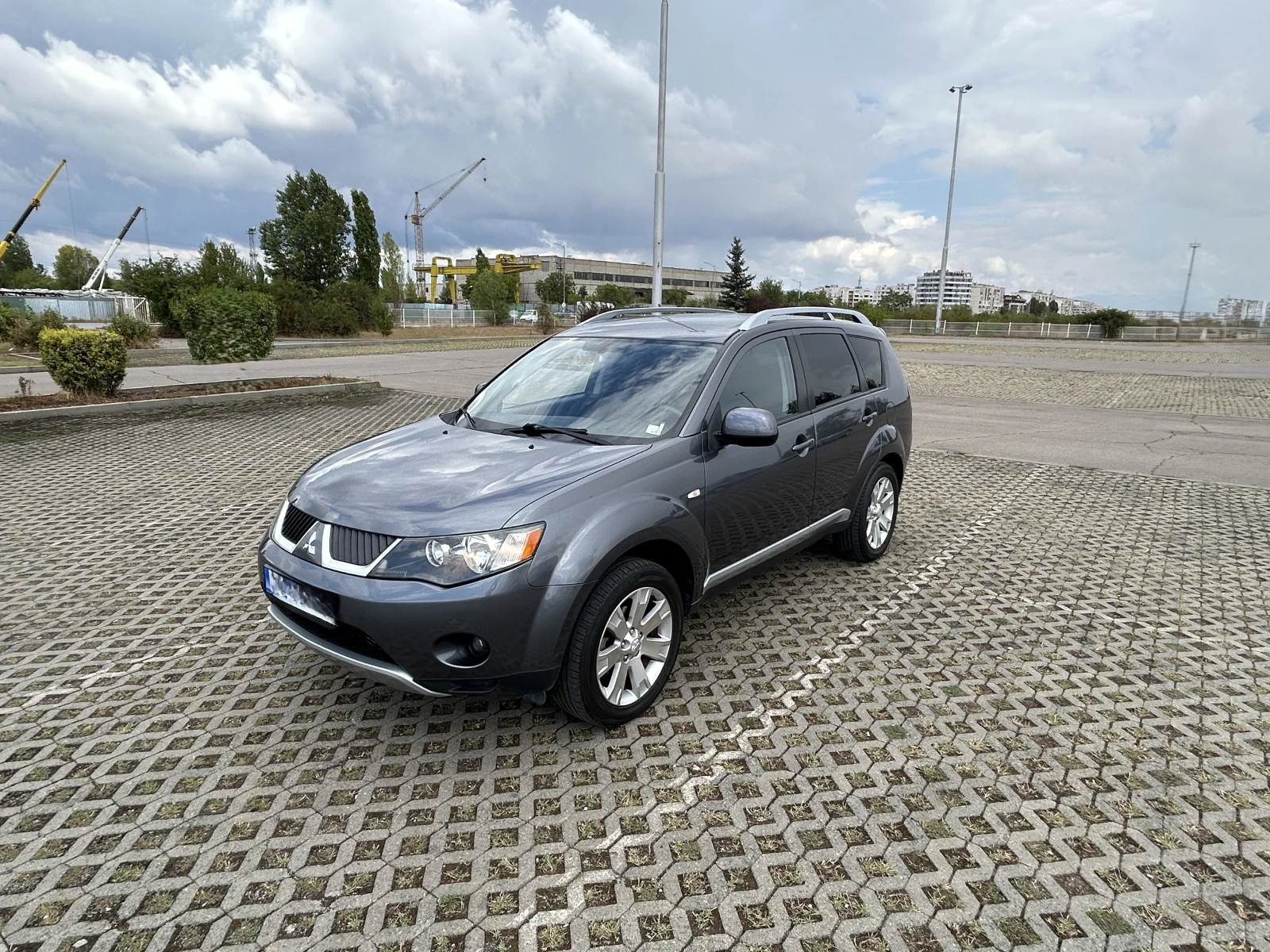 Mitsubishi Outlander  - изображение 2