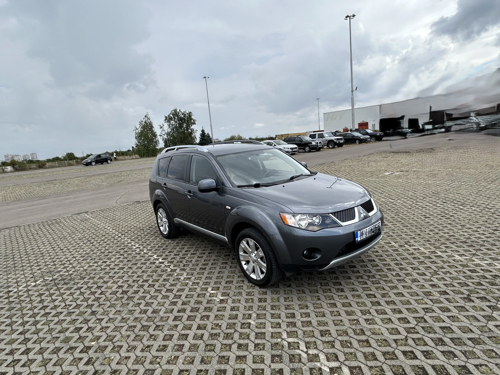 Mitsubishi Outlander  - изображение 3