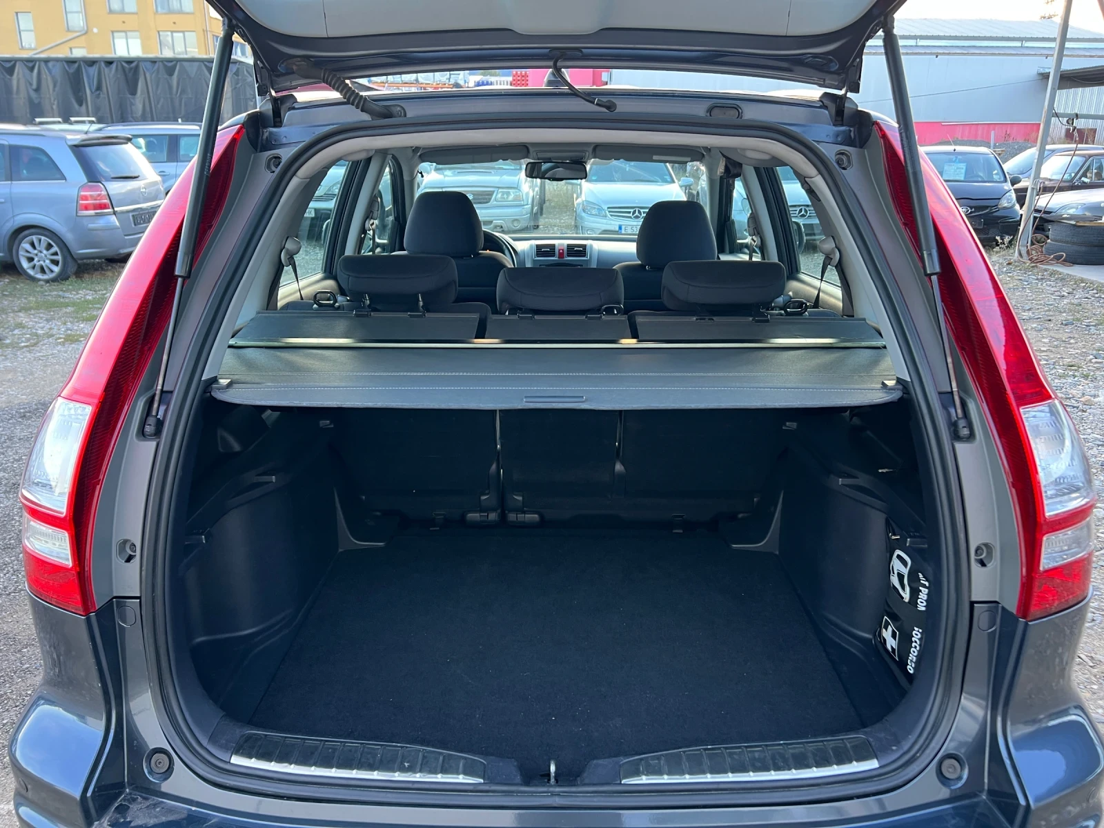 Honda Cr-v FACE 2.2D-150к.с./Автоматик/Парктроник/Автопилот - изображение 9