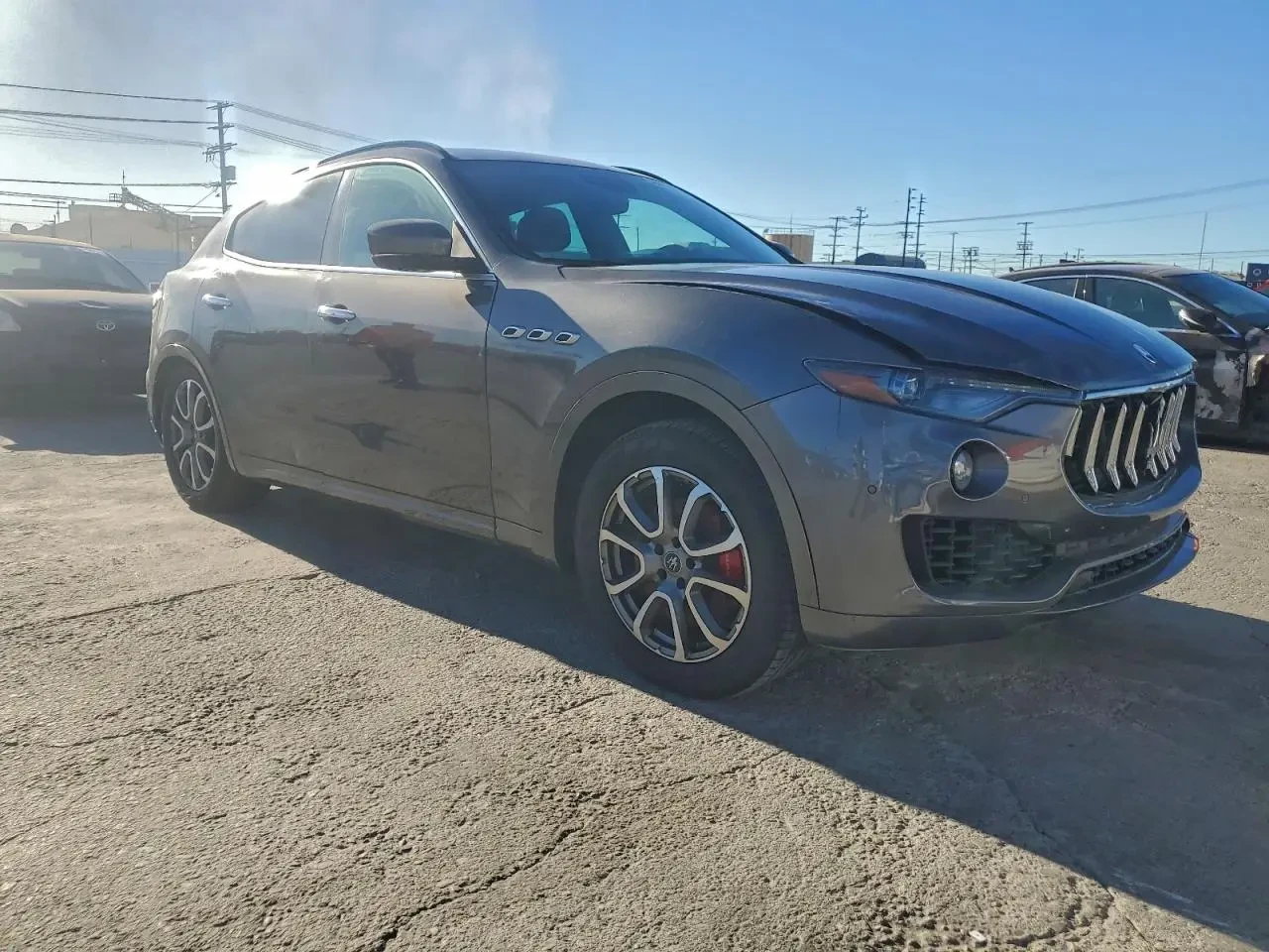 Maserati Levante, снимка 2 - Автомобили и джипове - 53904166