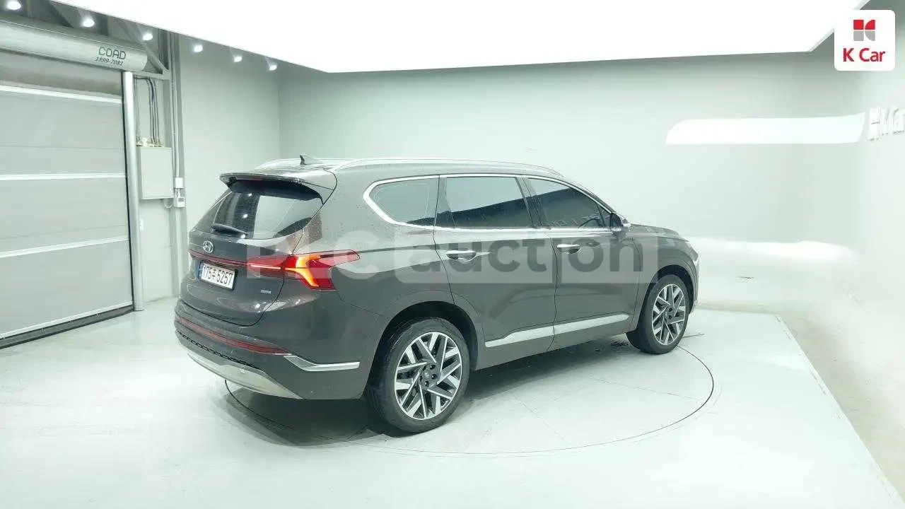 Hyundai Santa fe 2.2 4x4 | 360CAM| ОБДУХ| DIST| ТЕХНОТЕСТ, снимка 3 - Автомобили и джипове - 54517983