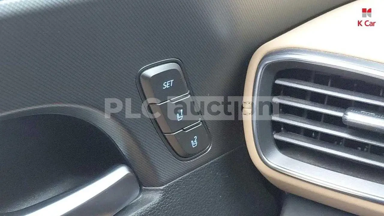 Hyundai Santa fe 2.2 4x4 | 360CAM| ОБДУХ| DIST| ТЕХНОТЕСТ, снимка 12 - Автомобили и джипове - 54517983