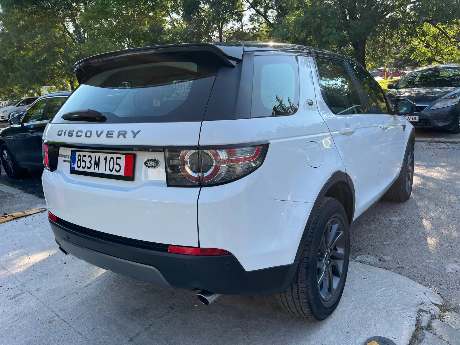 Land Rover Discovery Sport 2.2HDI Automat 4x4, снимка 4 - Автомобили и джипове - 54869429