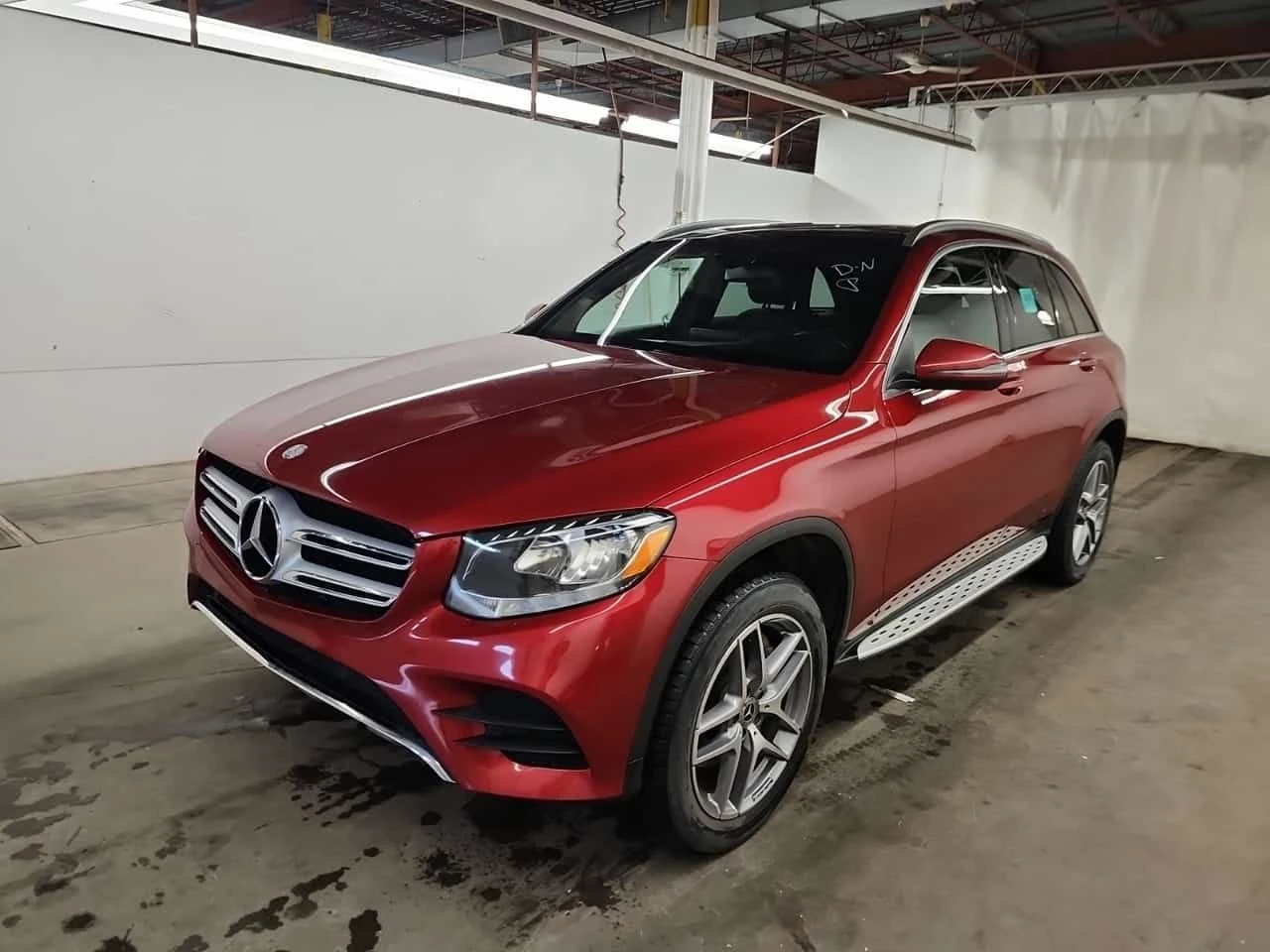 Mercedes-Benz GLC 300 BURMESTER * PANO * KEYLESS *  ПОДГРЕВИ * CARFAX