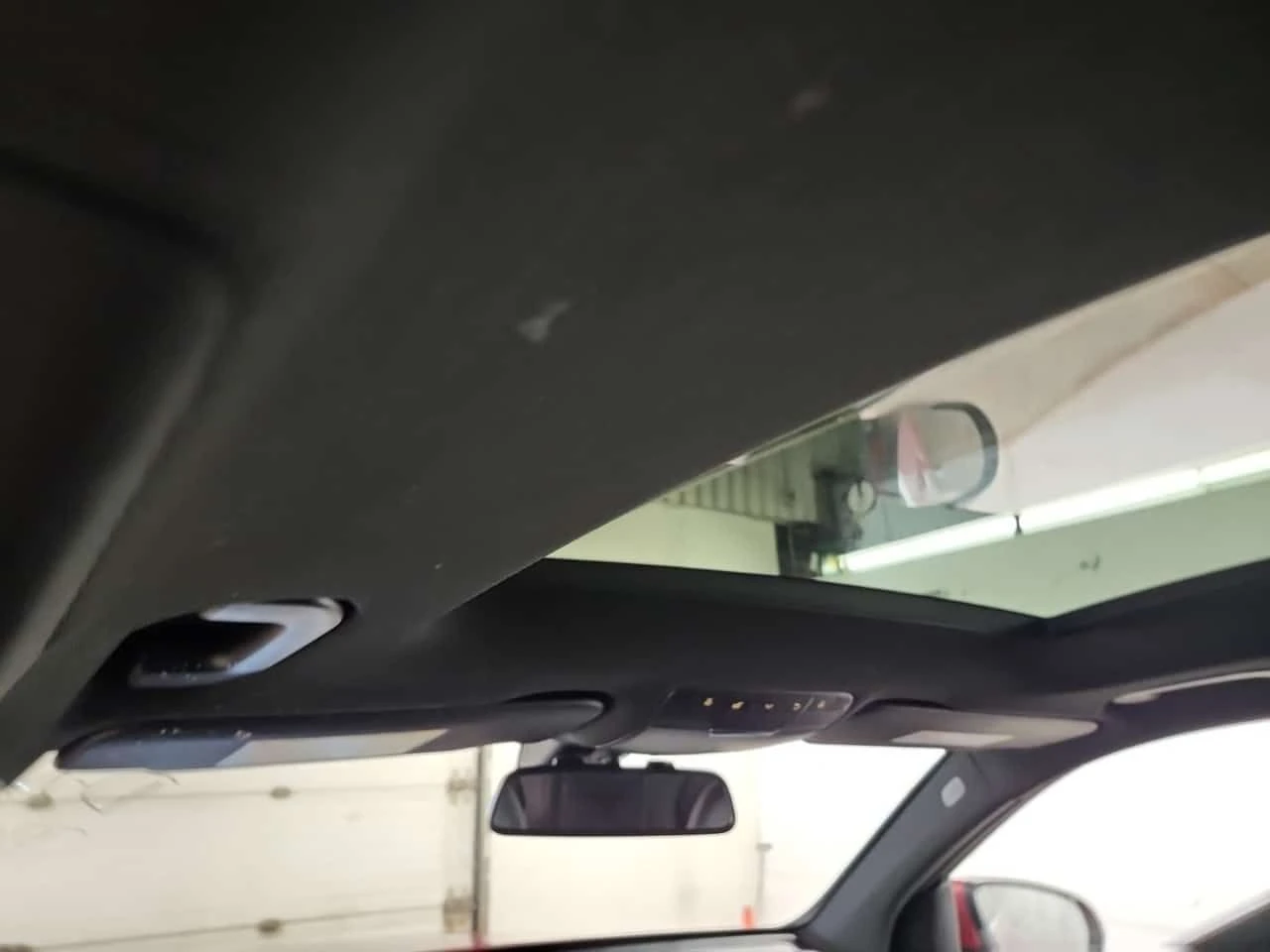 Mercedes-Benz GLC 300 BURMESTER * PANO * KEYLESS *  ПОДГРЕВИ * CARFAX, снимка 13 - Автомобили и джипове - 54918598