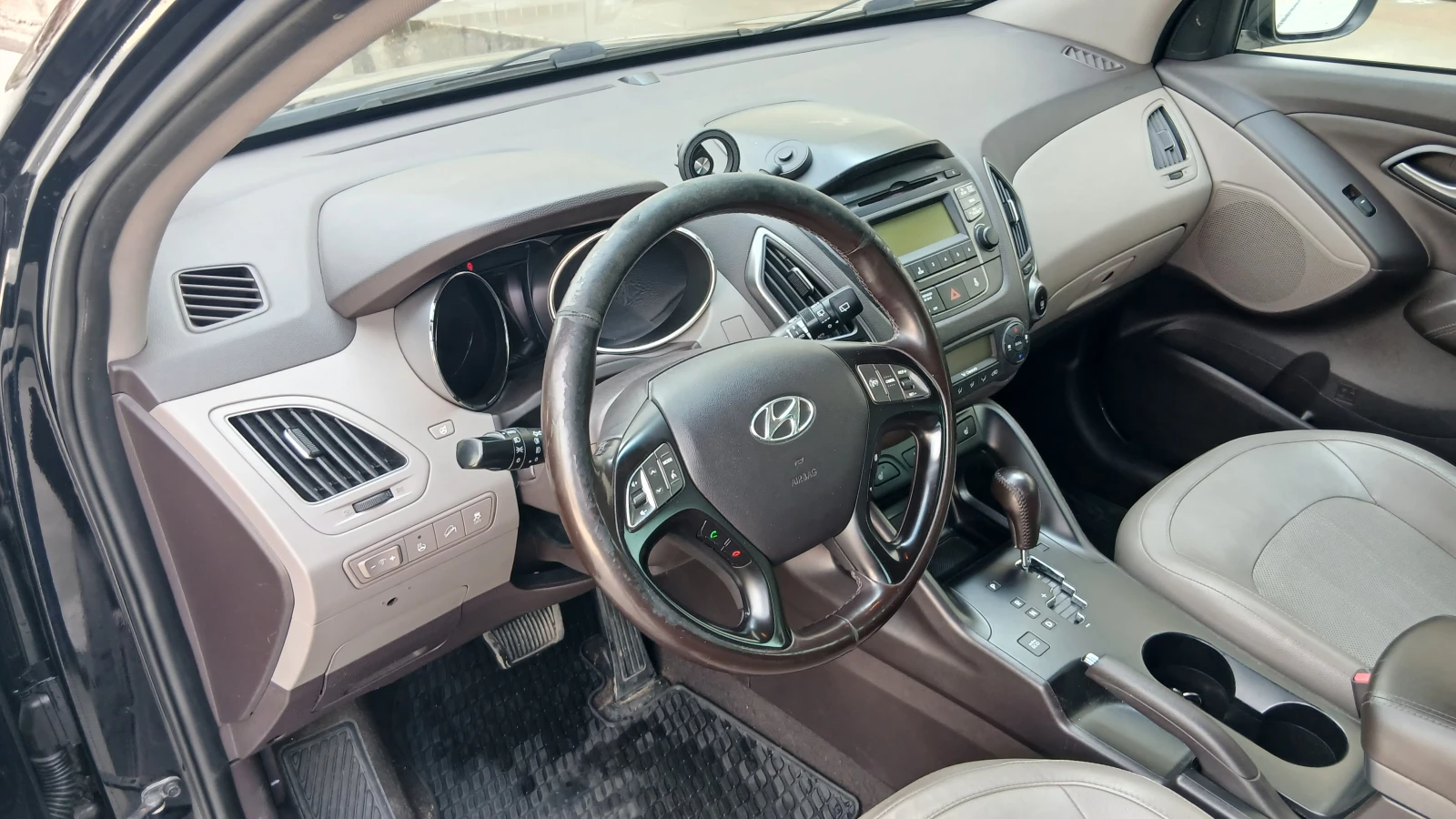 Hyundai IX35 tukson, снимка 6 - Автомобили и джипове - 54940260