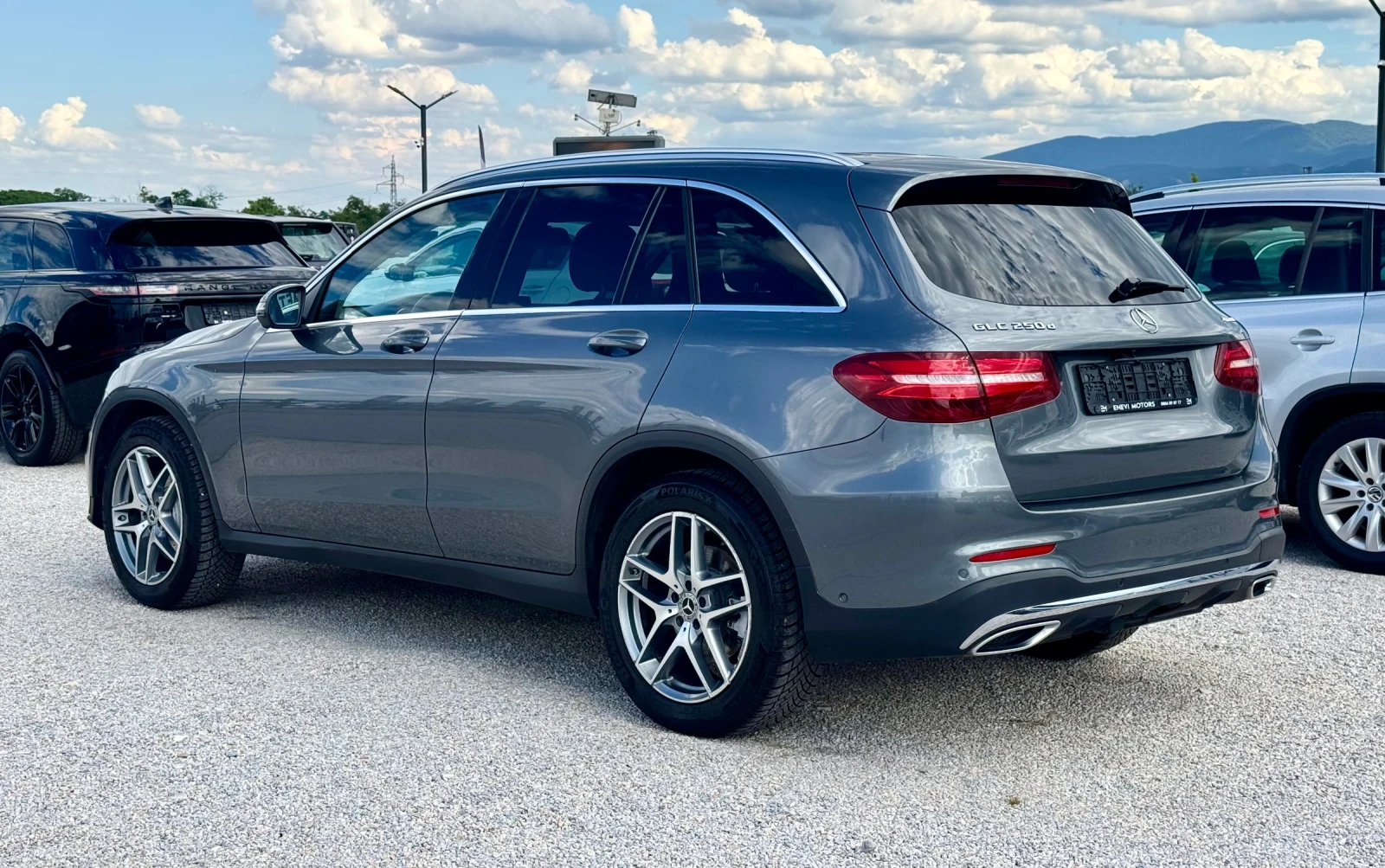 Mercedes-Benz GLC 250 AMG 4MATIC, снимка 4 - Автомобили и джипове - 55190032