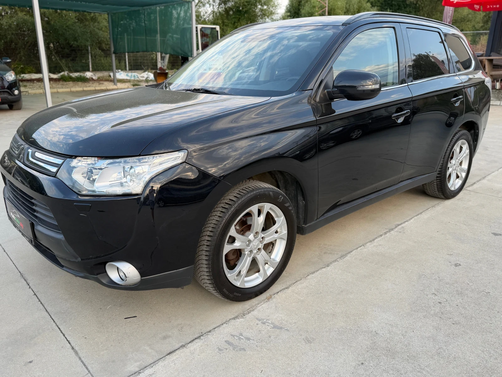 Mitsubishi Outlander 2.2DID-FULL-KEYLESS-4x4-7места-КОЖА-НАВИ-КАМЕРА