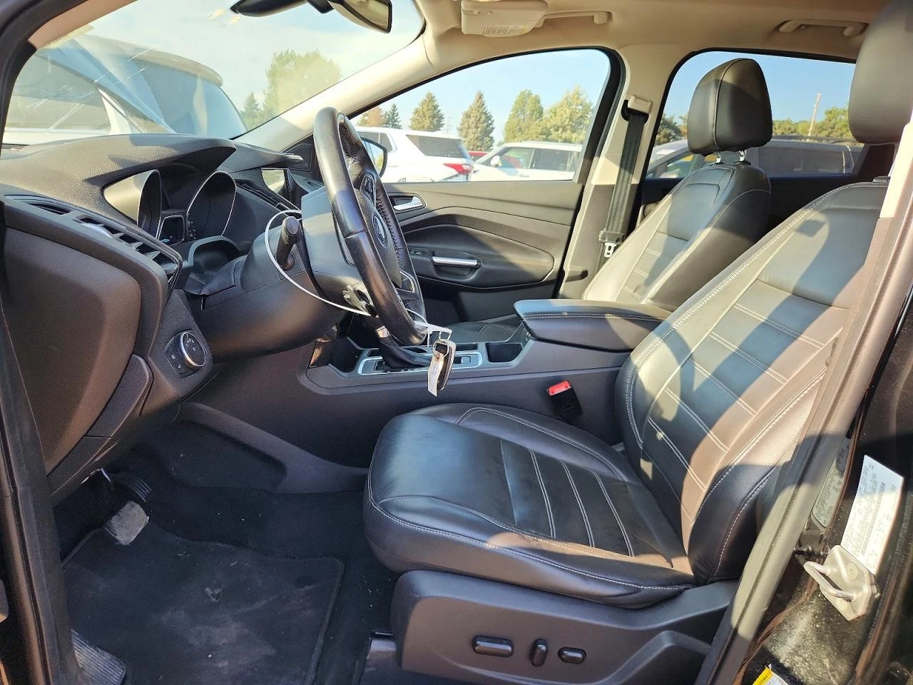 Ford Escape 2.0l Titanium, снимка 7 - Автомобили и джипове - 56145887