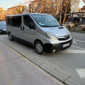 Opel Vivaro, снимка 6 - Бусове и автобуси - 53636678