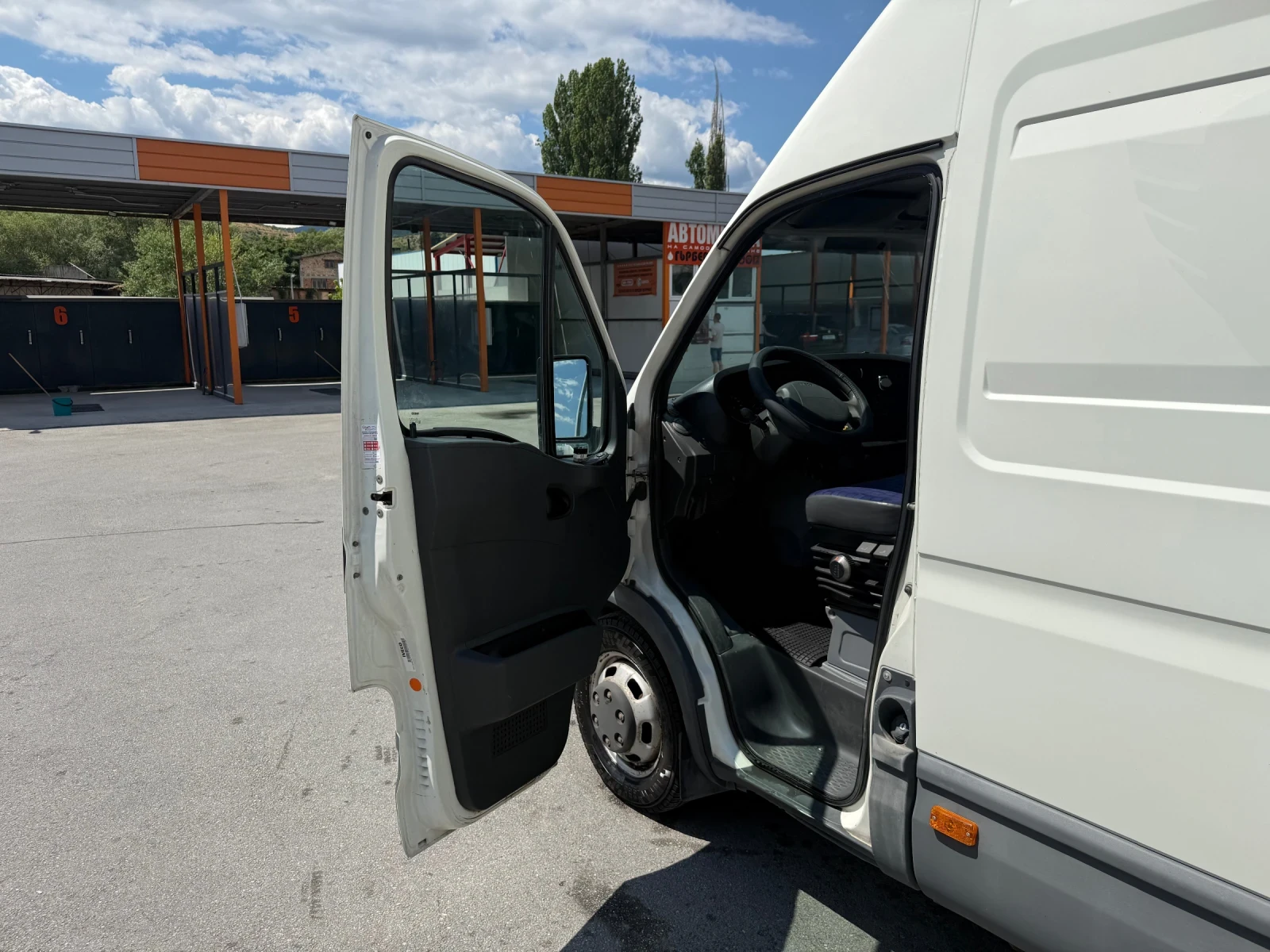 Iveco 35c15 Внос от Италия!Без никакви ръжди!Топ състояние!, снимка 11 - Бусове и автобуси - 55236281